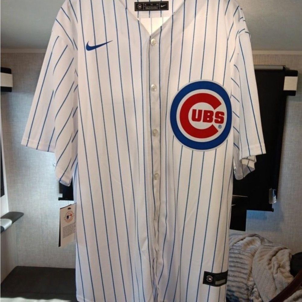 Nike Cubs White and Blue Striped Jersey men’s XL !!NWT condition!!